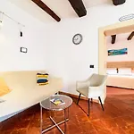 Apartment Le Finestre Sui Tetti