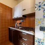 Le Finestre Sui Tetti Apartment Salerno