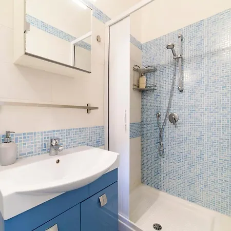 Le Finestre Sui Tetti Apartment *