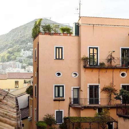 Le Finestre Sui Tetti Apartment *