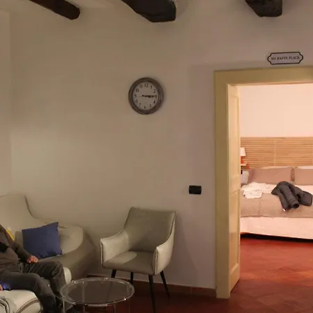Le Finestre Sui Tetti Apartment Salerno
